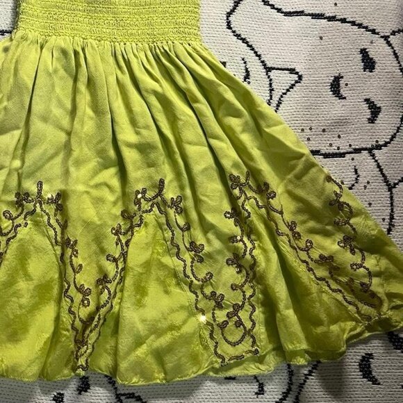 Women's Green Dress - Picture 3 of 3